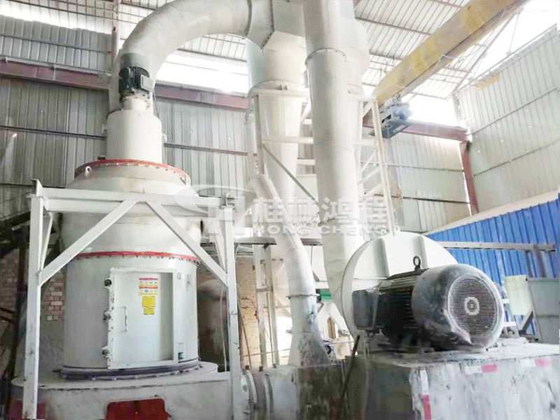 HCQ1500重鈣雷蒙磨廣西某造紙廠生產(chǎn)車(chē)間
