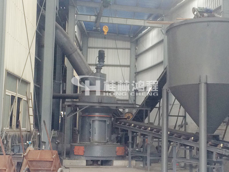 銅礦磨粉機(jī)，雷蒙磨粉機(jī)