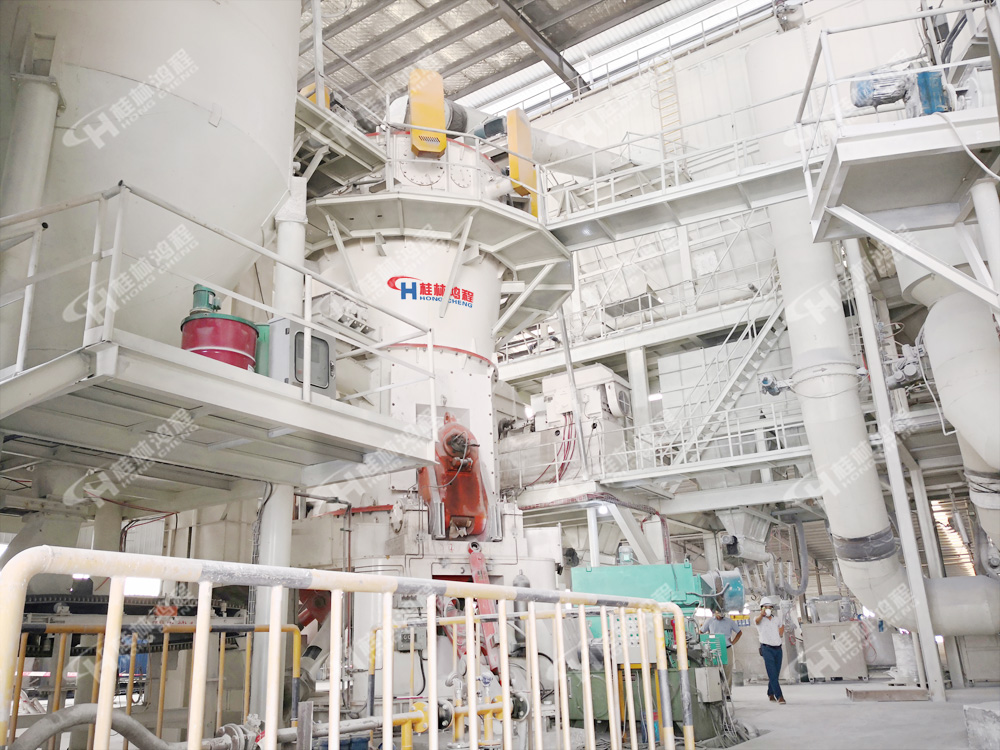 伊利石深加工，超細磨粉機，伊利石磨粉機，超細立磨，超細立式磨粉機