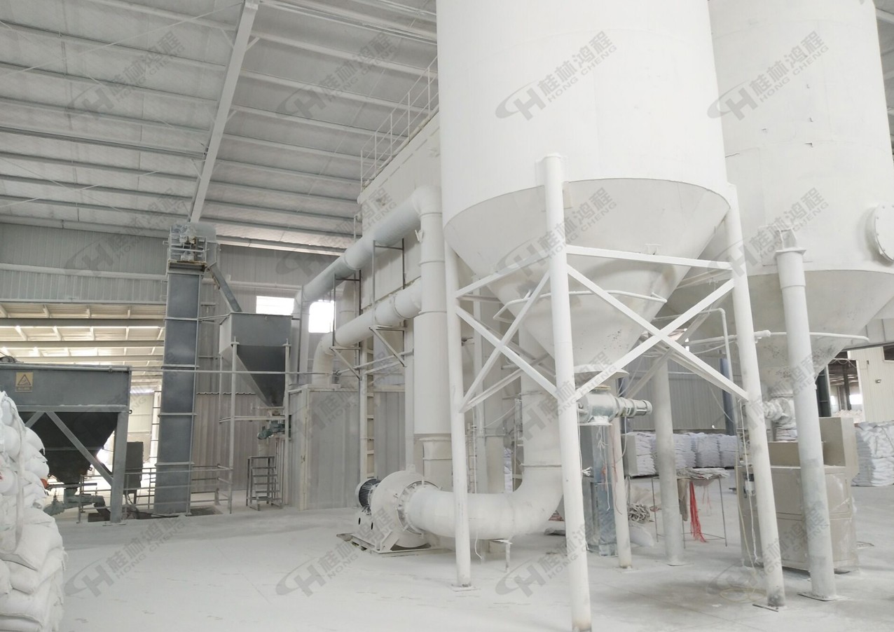 滑石磨粉機(jī)廠家 滑石磨粉機(jī)廠家,滑石粉磨粉機(jī),超細(xì)磨粉機(jī),立式磨粉機(jī),磨粉機(jī)廠家,磨粉機(jī)價(jià)格