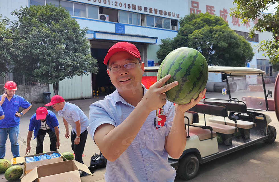 夏日送清涼，溫情暖人心！桂林鴻程工會開展“夏日送清涼”慰問活動