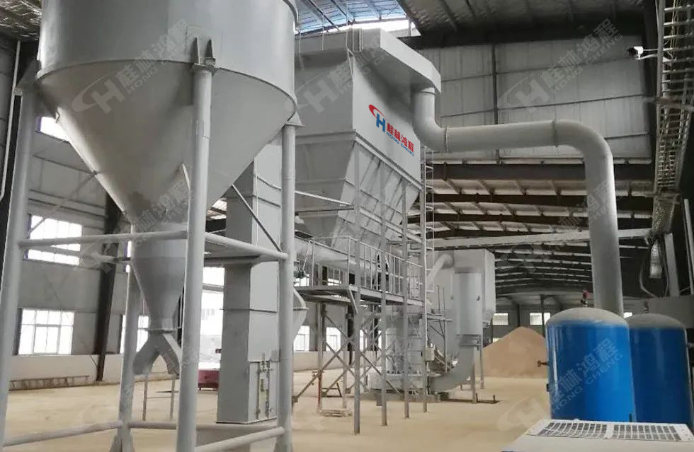 【案例】膨潤土磨粉機拳頭生產線重磅登場，卓越品質，實力呈現(xiàn)！