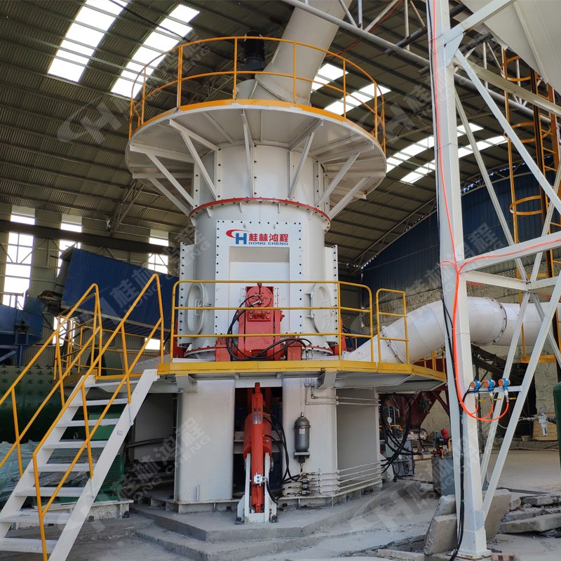 HLM1500立式磨粉機(jī)-霞石-細(xì)度200D90-時(shí)產(chǎn)8-9噸左右